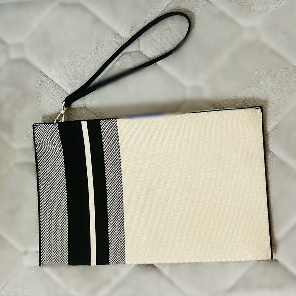 Rothy’s Wristlet stripe